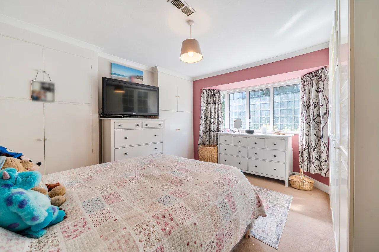 Pinn Way, Ruislip, HA4, photo 9