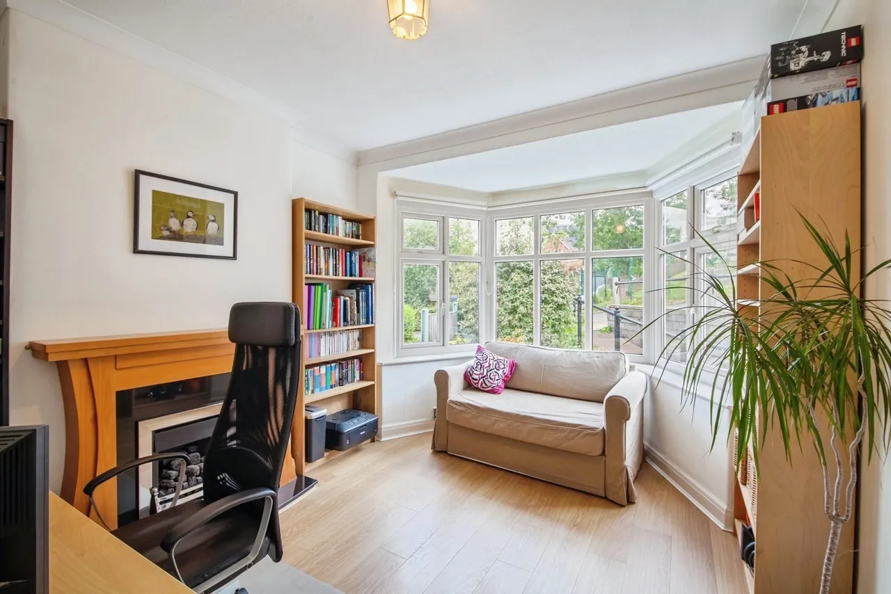 Rivelin Bank, SHEFFIELD, South Yorkshire, S6, photo 3