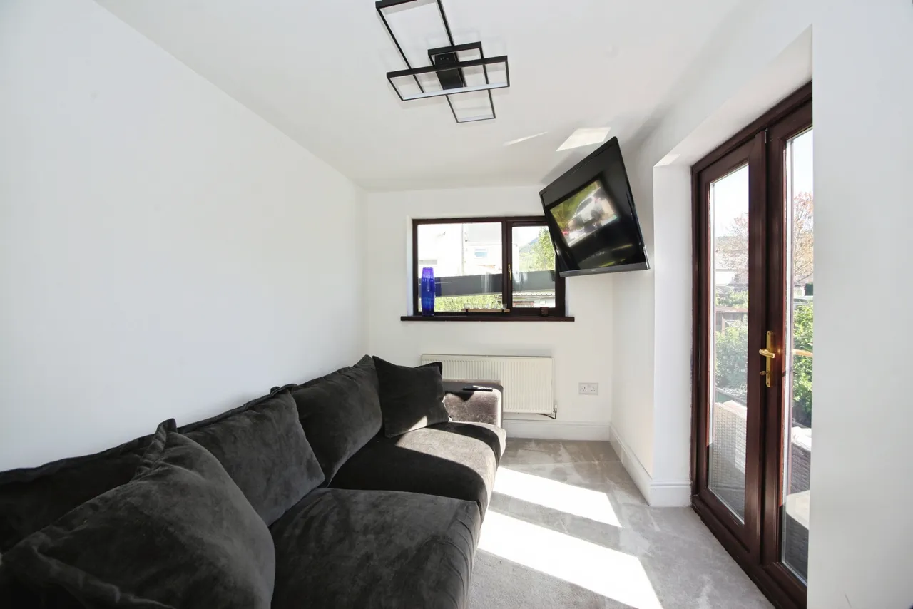 Danygraig Road, Newport, photo 9