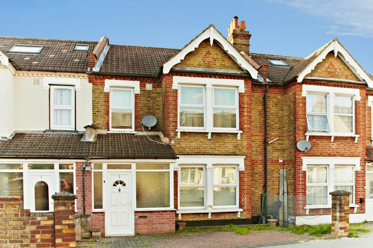 Kitchener Road, Thornton Heath, CR7, photo 2