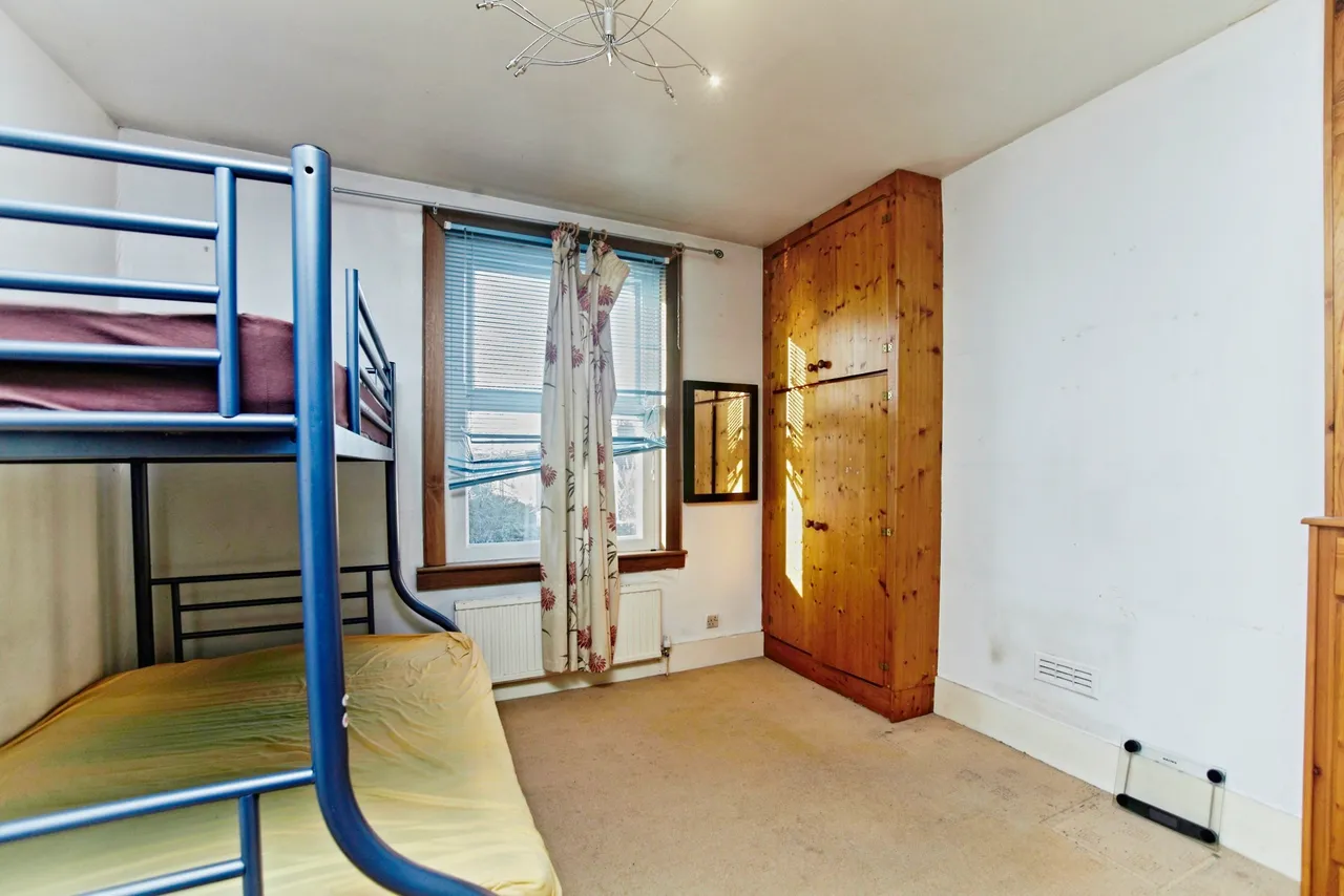 Kitchener Road, Thornton Heath, CR7, photo 13