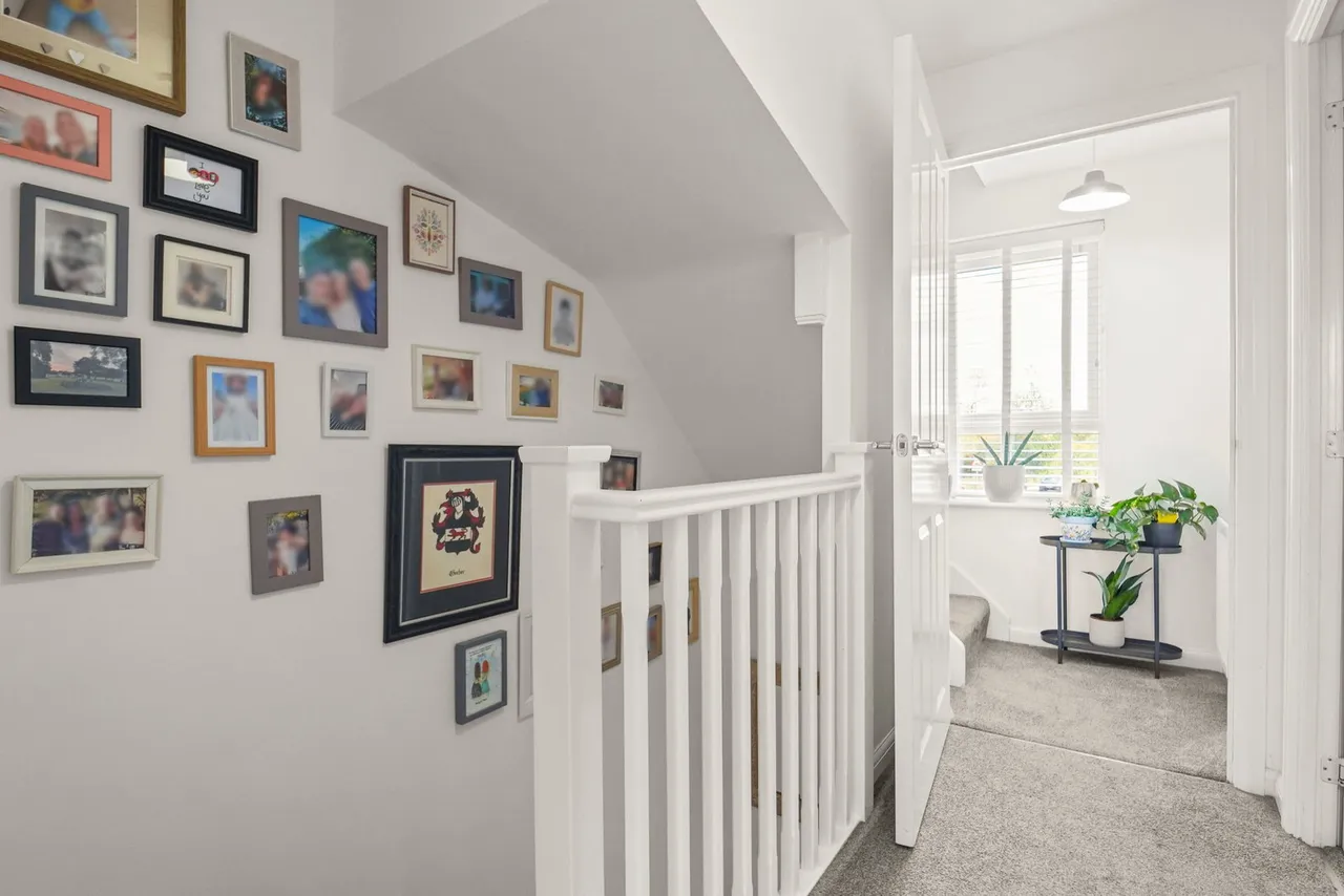 Barrosa Way, Whitehouse, Milton Keynes, Buckinghamshire, MK8 1DS, photo 11