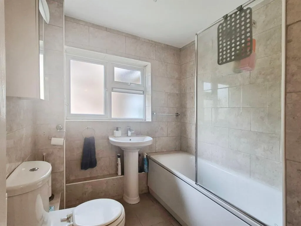 Harrington Court, Hertford Heath, HERTFORD, photo 8