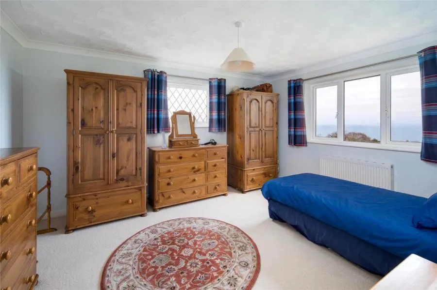 Church Hill, Totland Bay, PO39, photo 10