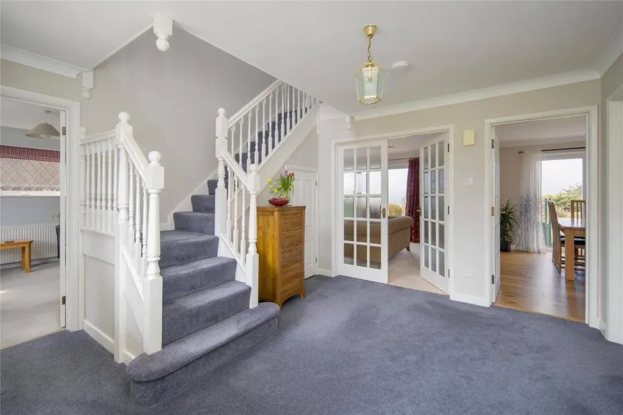 Church Hill, Totland Bay, PO39, photo 8
