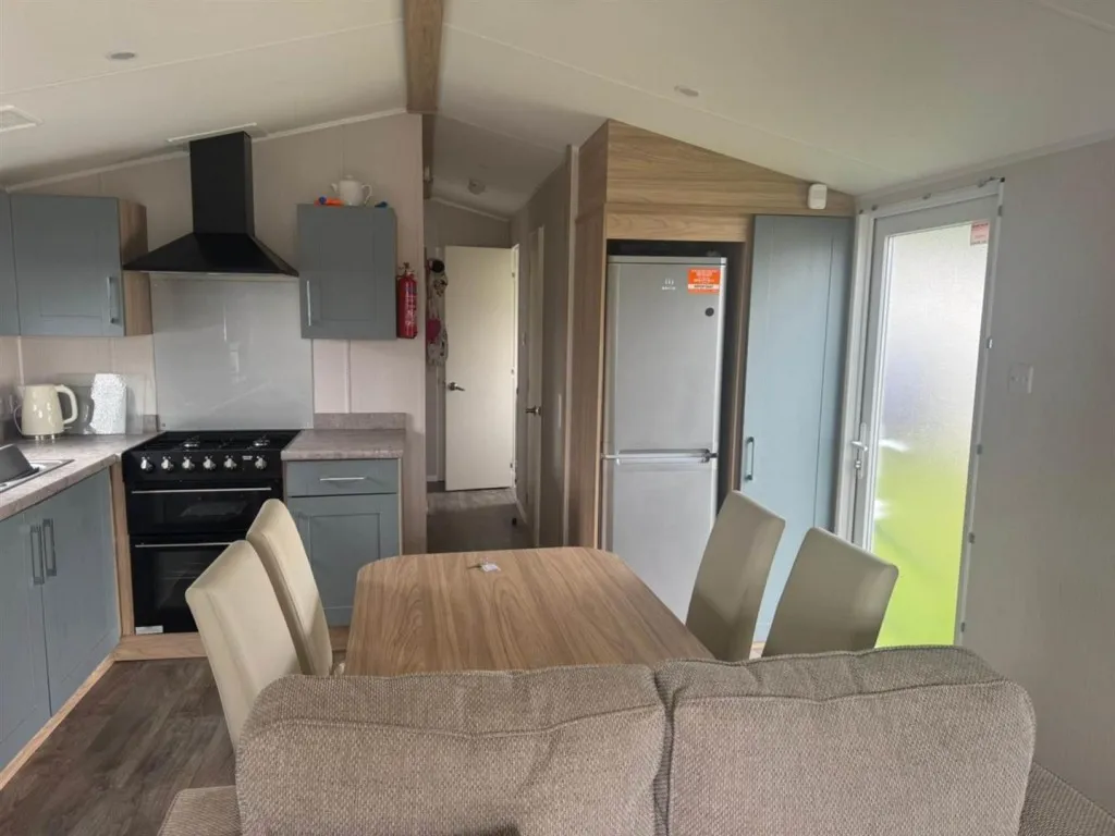 Cresswell, NE61, photo 5