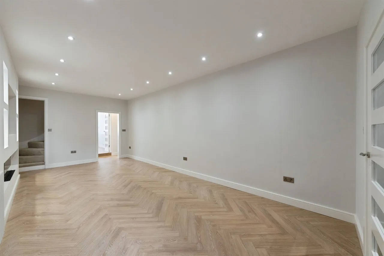 Hillfield Road, Birmingham, B11, photo 57