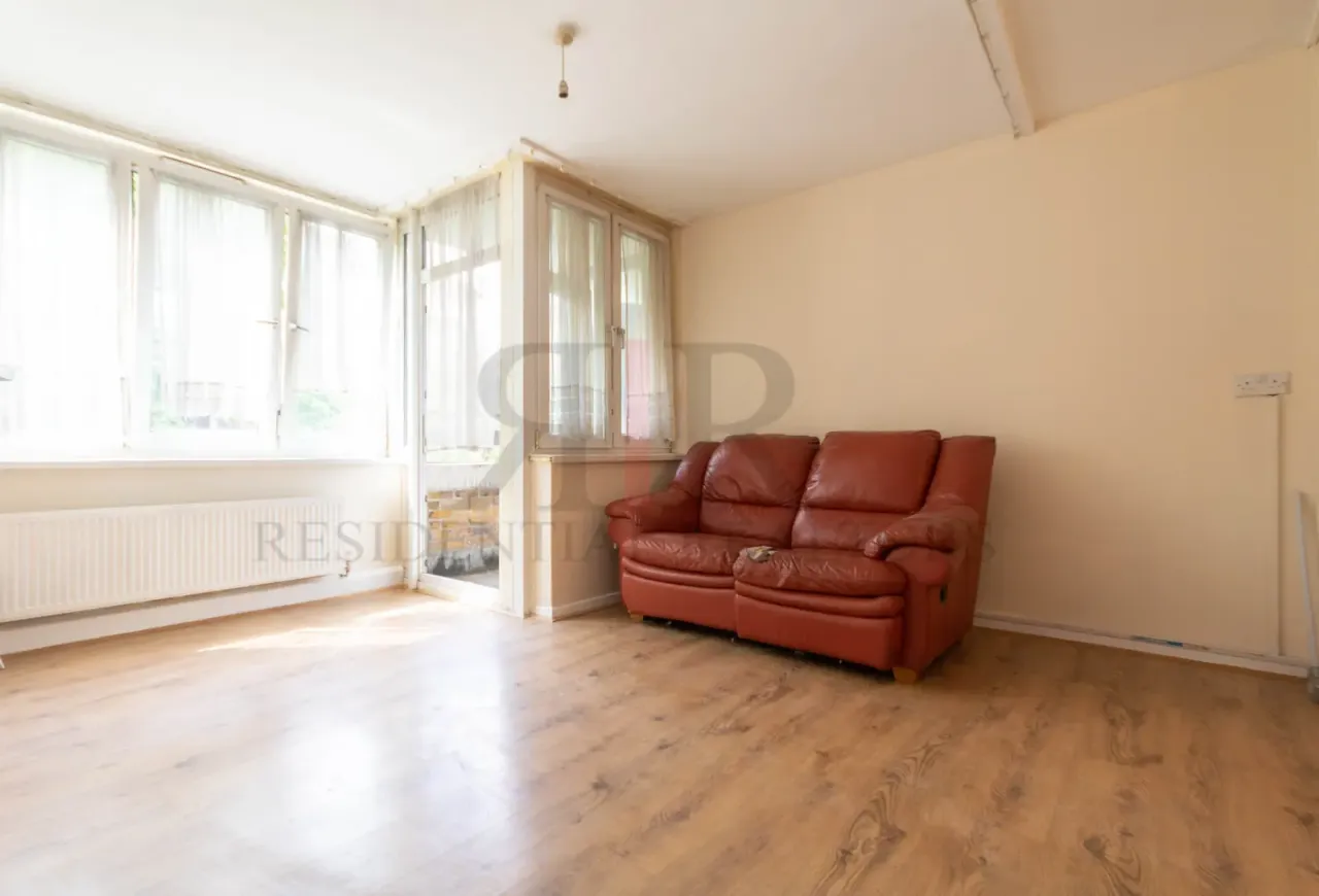 1 bed flat to rent, East Surrey Grove, London, SE15