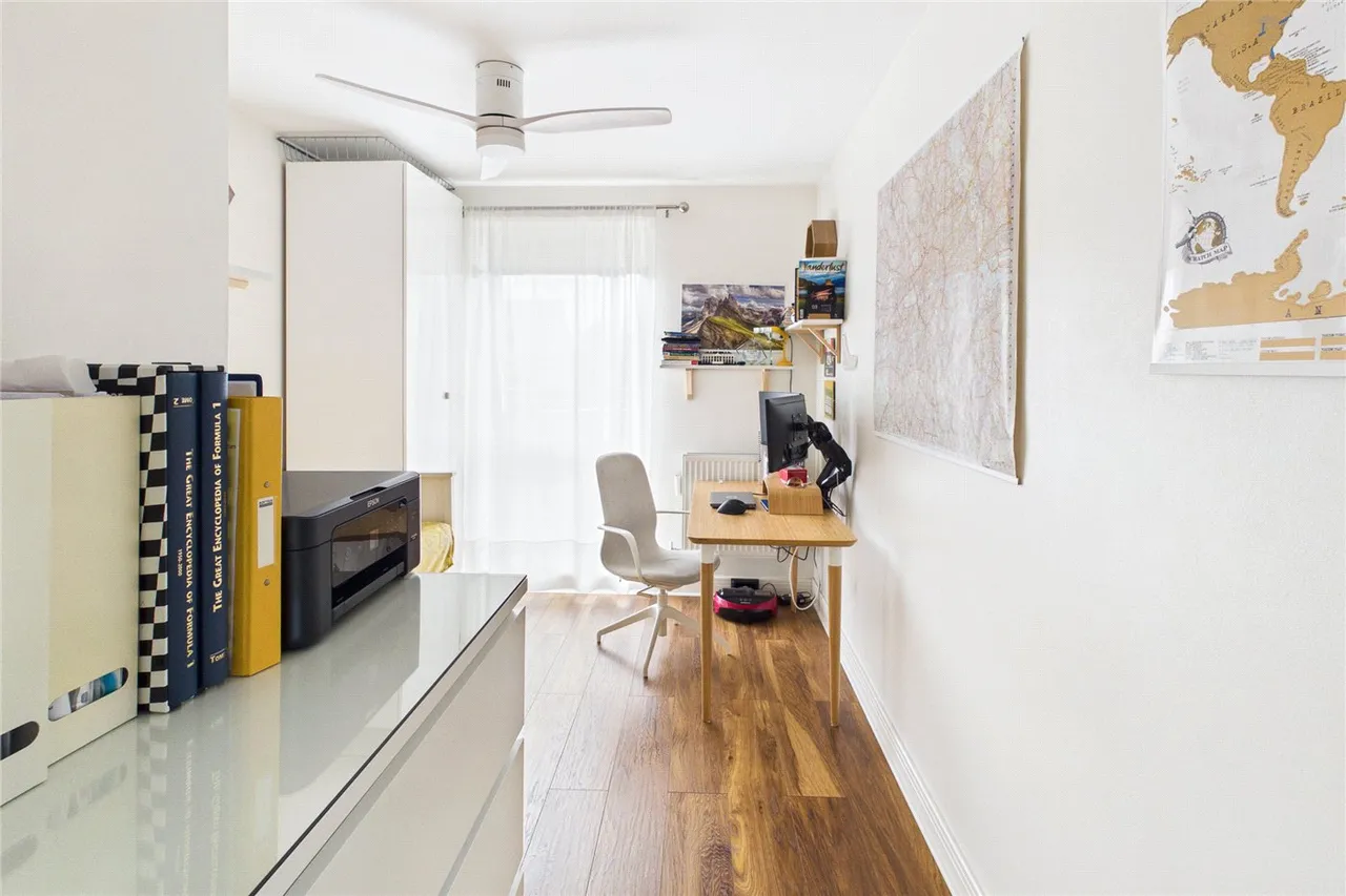 Valley Road, London, SW16, photo 13
