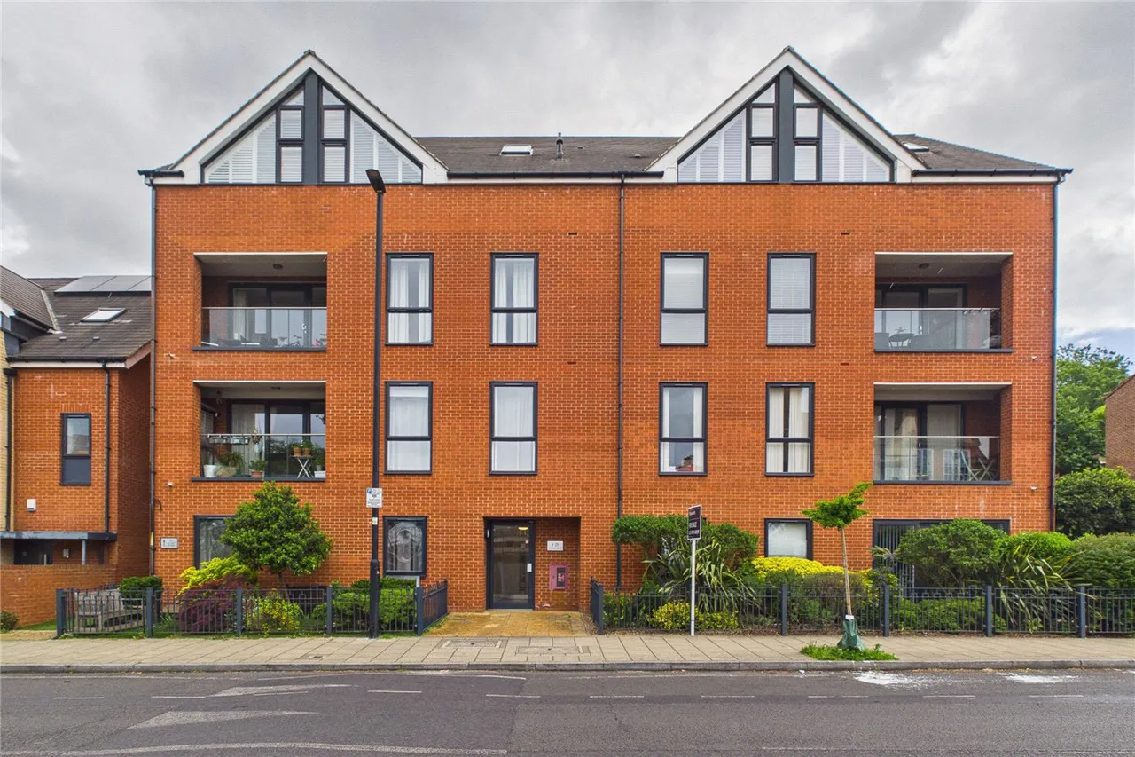 Valley Road, London, SW16, photo 16