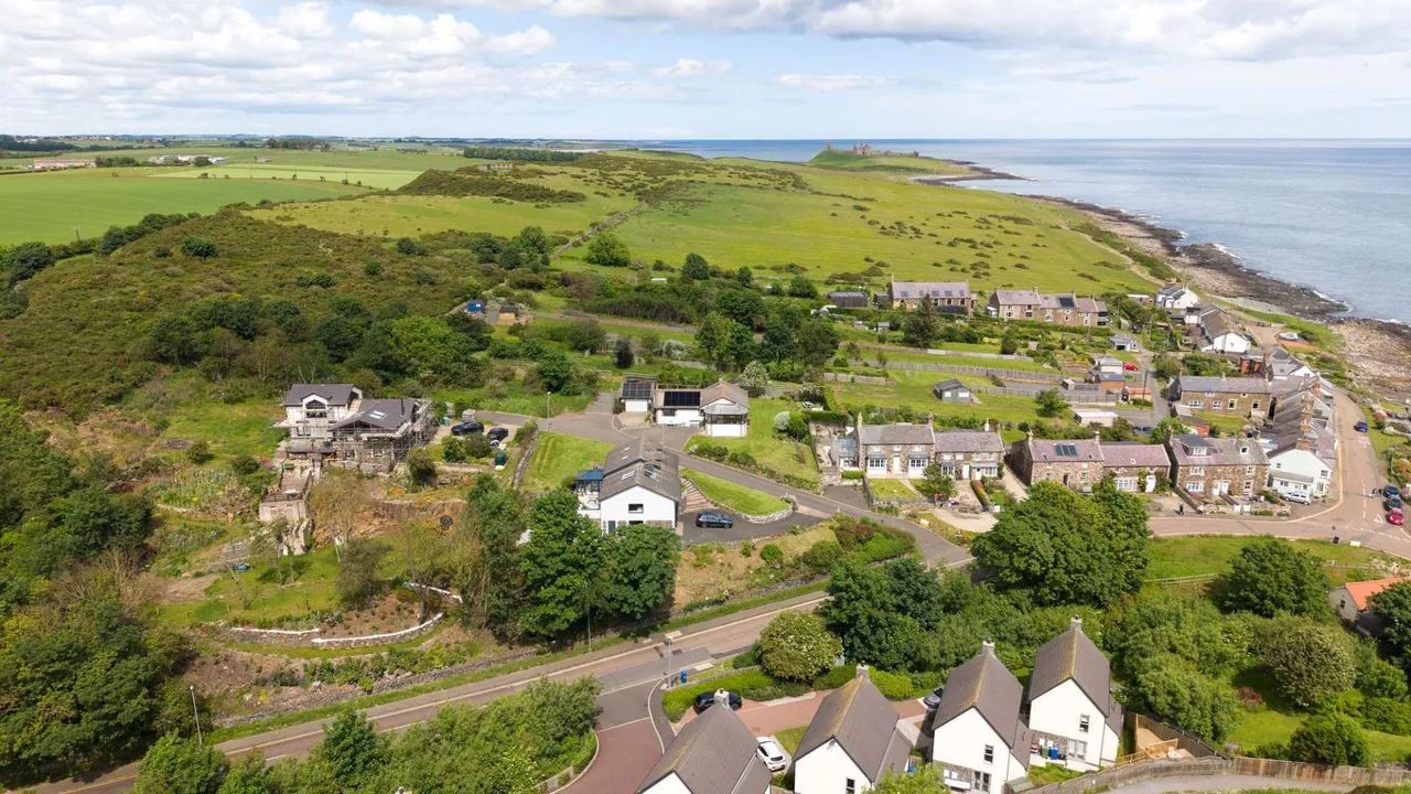 Norwell Brow, Craster, NE66, photo 2