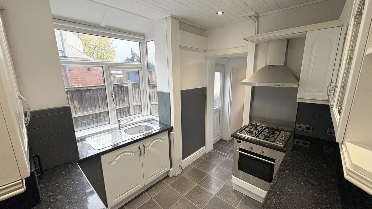 Watling Street Road, Fulwood, PR2, photo 5
