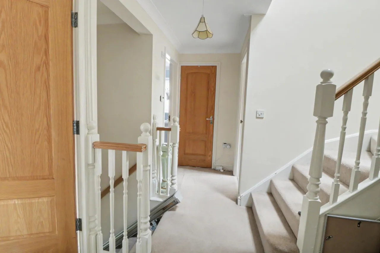 Lime Tree Avenue, Long Stratton, photo 11