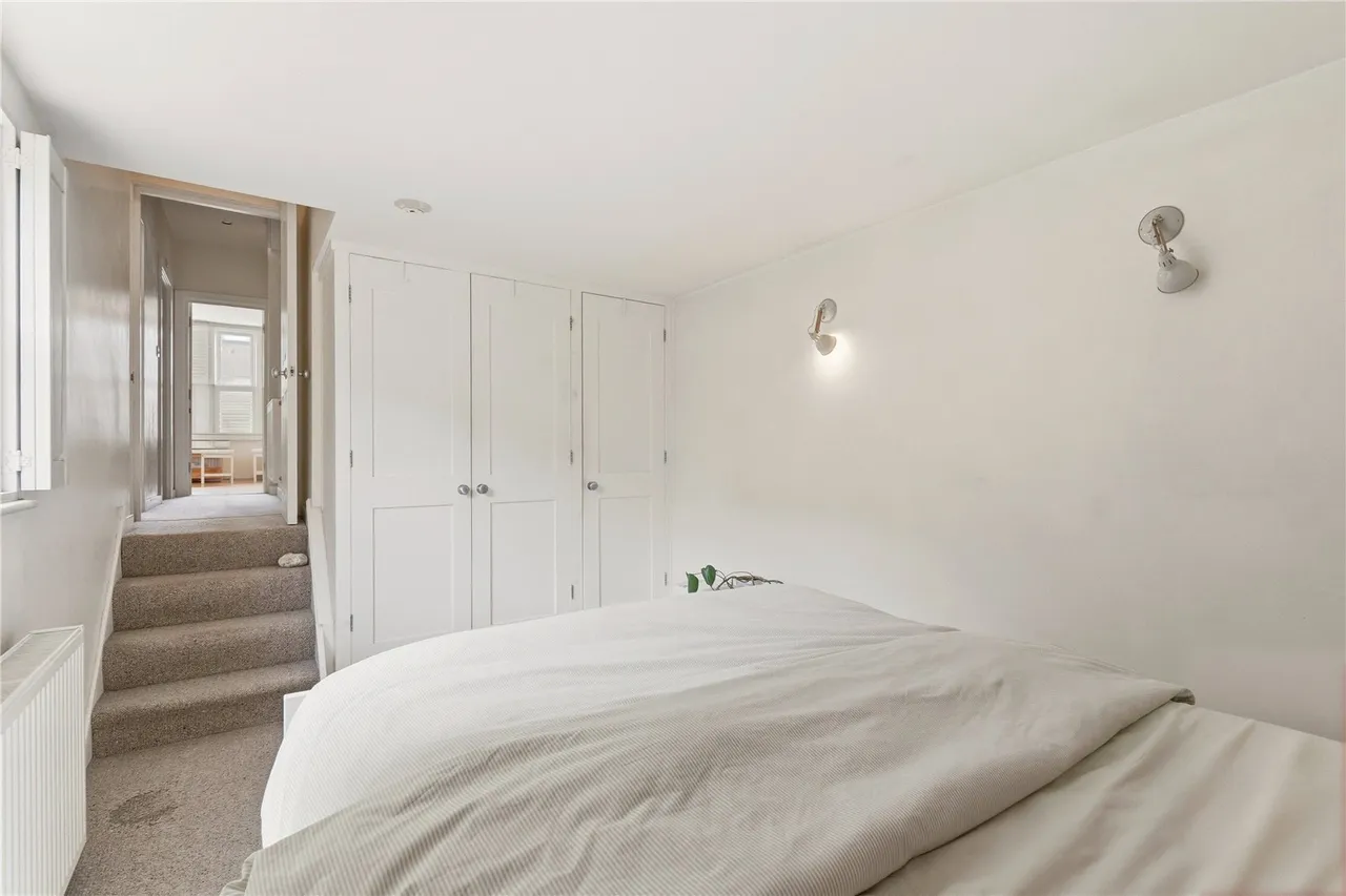 Northcote Road, London, SW11, photo 6