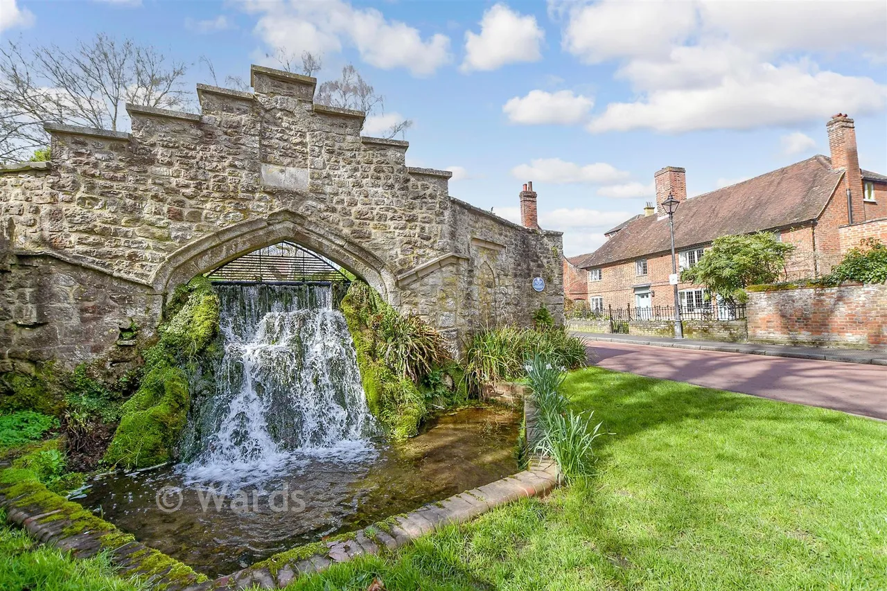 Swan Street, West Malling, ME19, photo 13