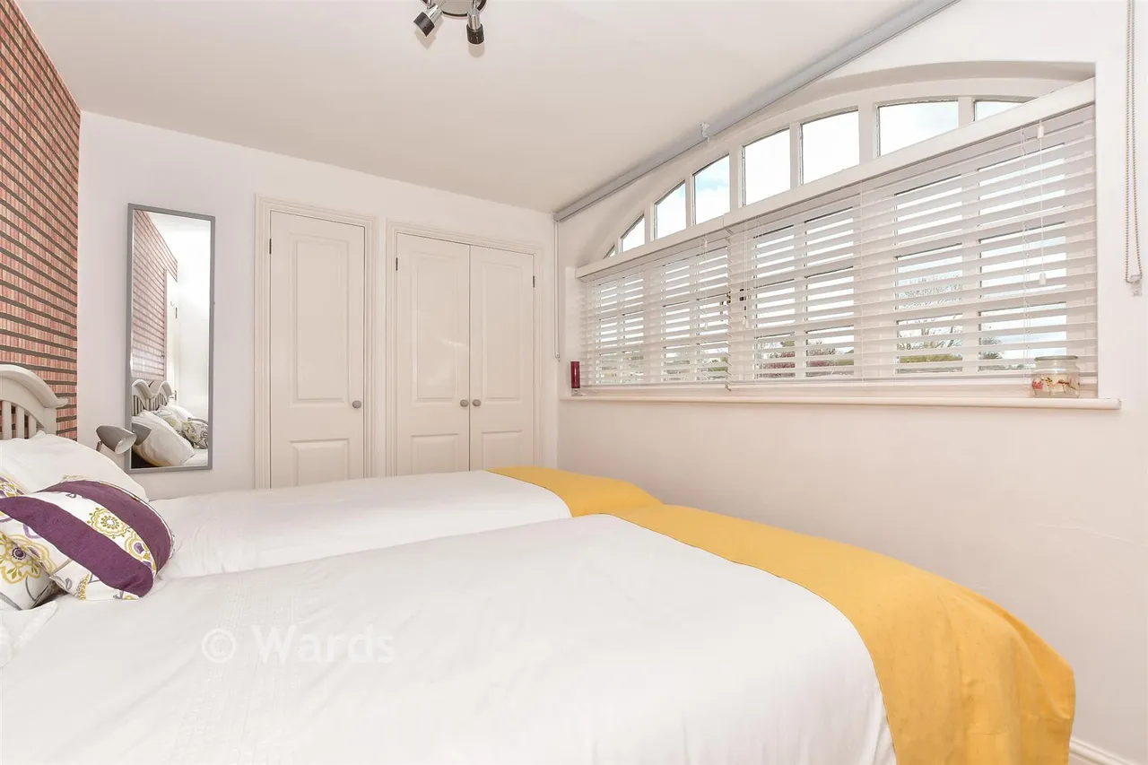 Swan Street, West Malling, ME19, photo 10