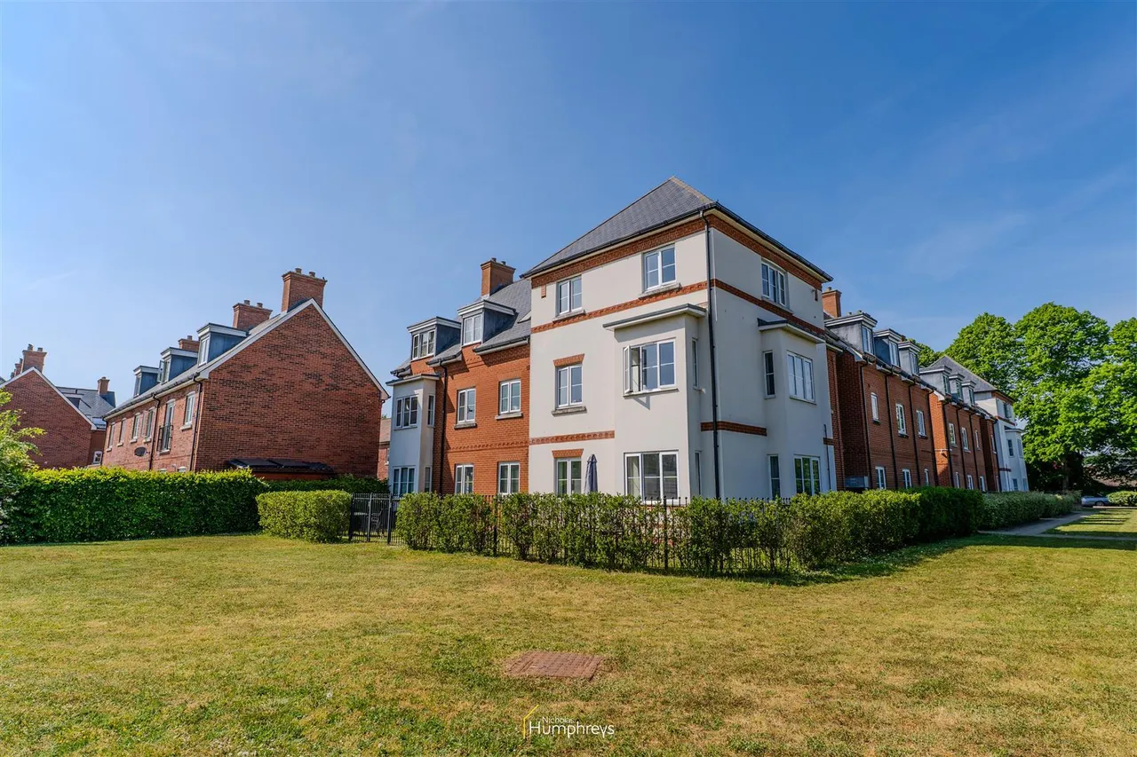 Brook Road, Wimborne, BH21, photo 12