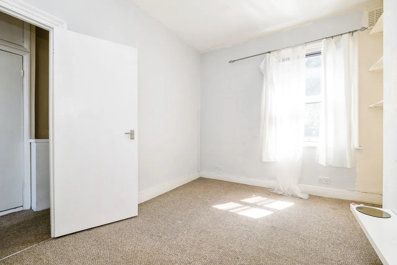 Church Road, LONDON, London, E12, photo 12