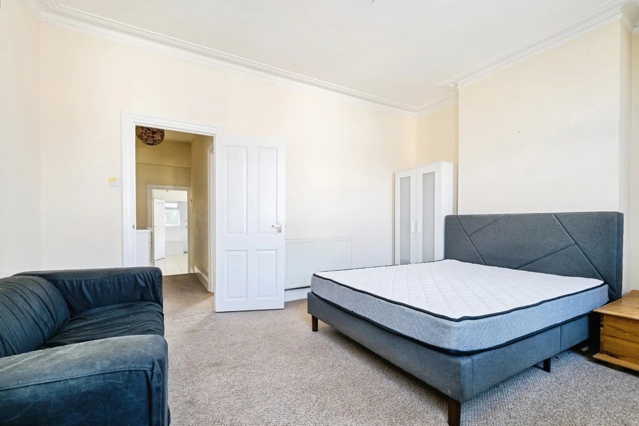 Church Road, LONDON, London, E12, photo 15