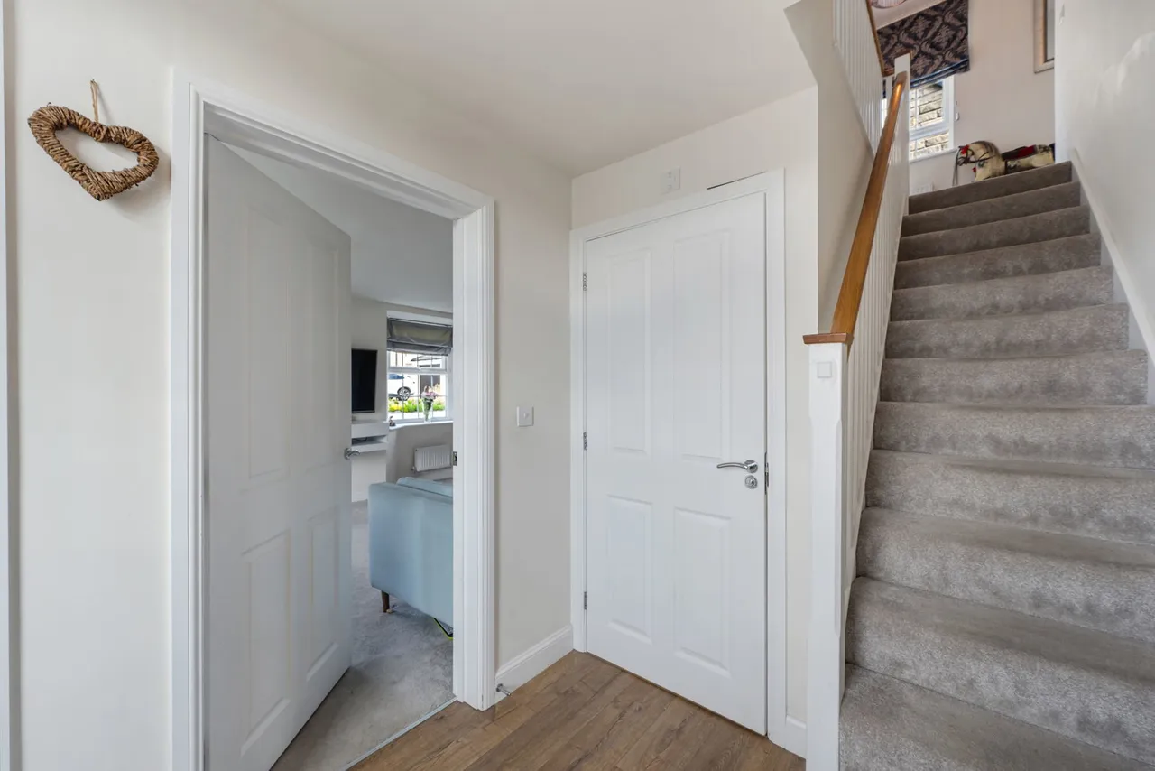 Scotgate Road, Honley, HD9, photo 16