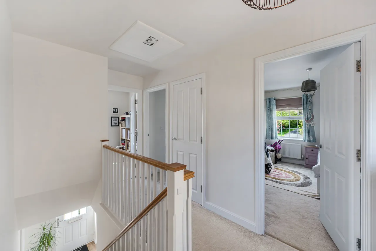 Scotgate Road, Honley, HD9, photo 35