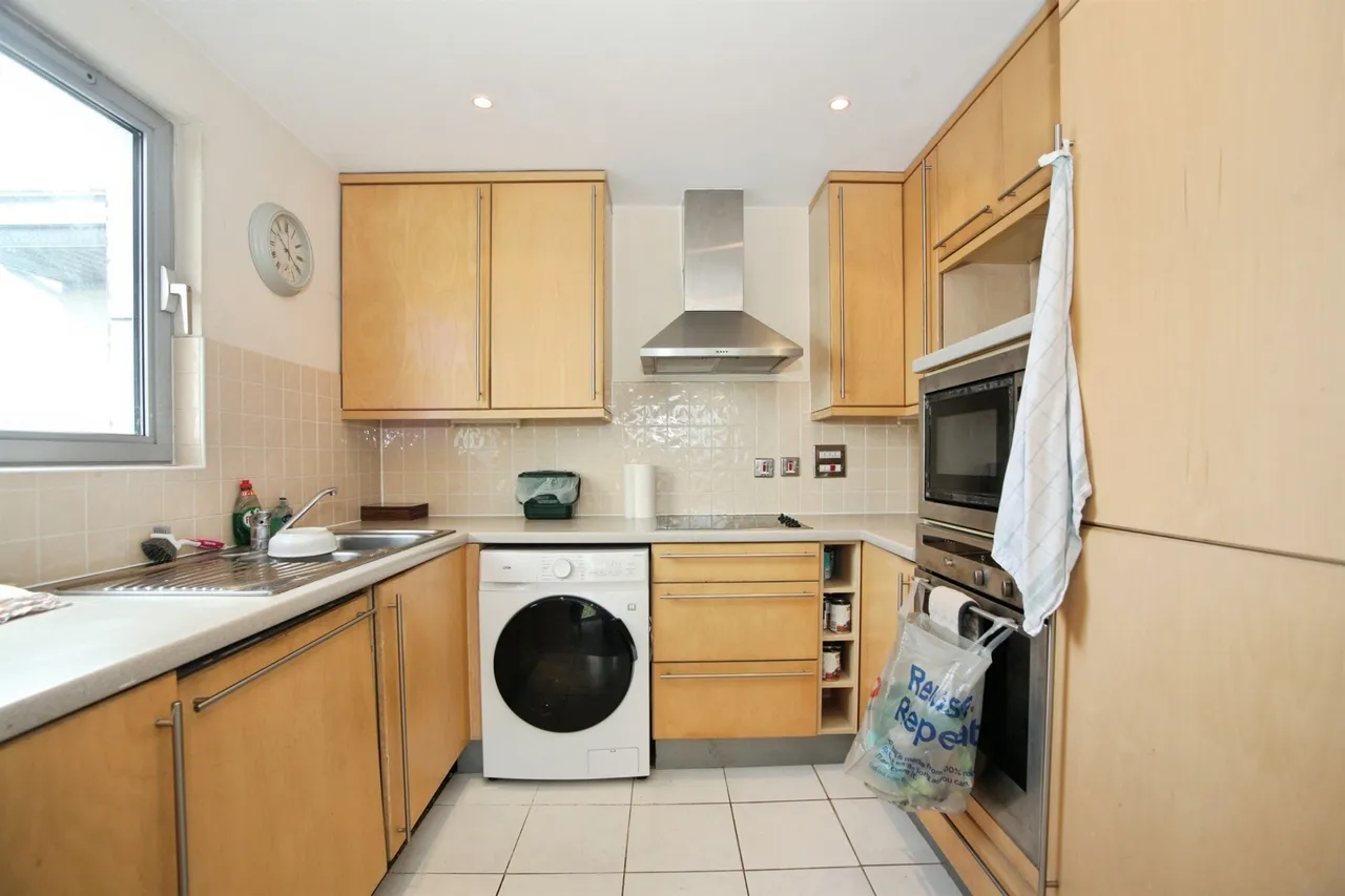 Pierhead View, Penarth, CF64, photo 5