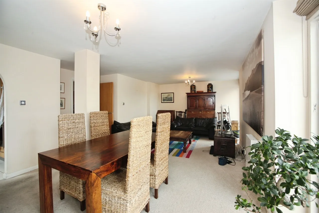 Pierhead View, Penarth, CF64, photo 3