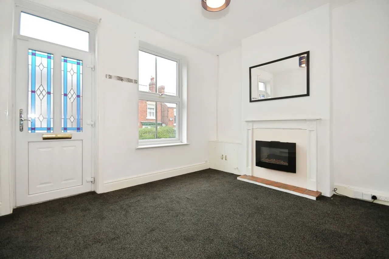 Knighton Street, North Wingfield, S42, photo 7