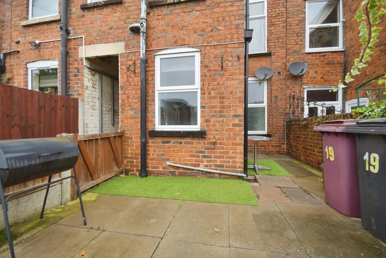 Knighton Street, North Wingfield, S42, photo 8