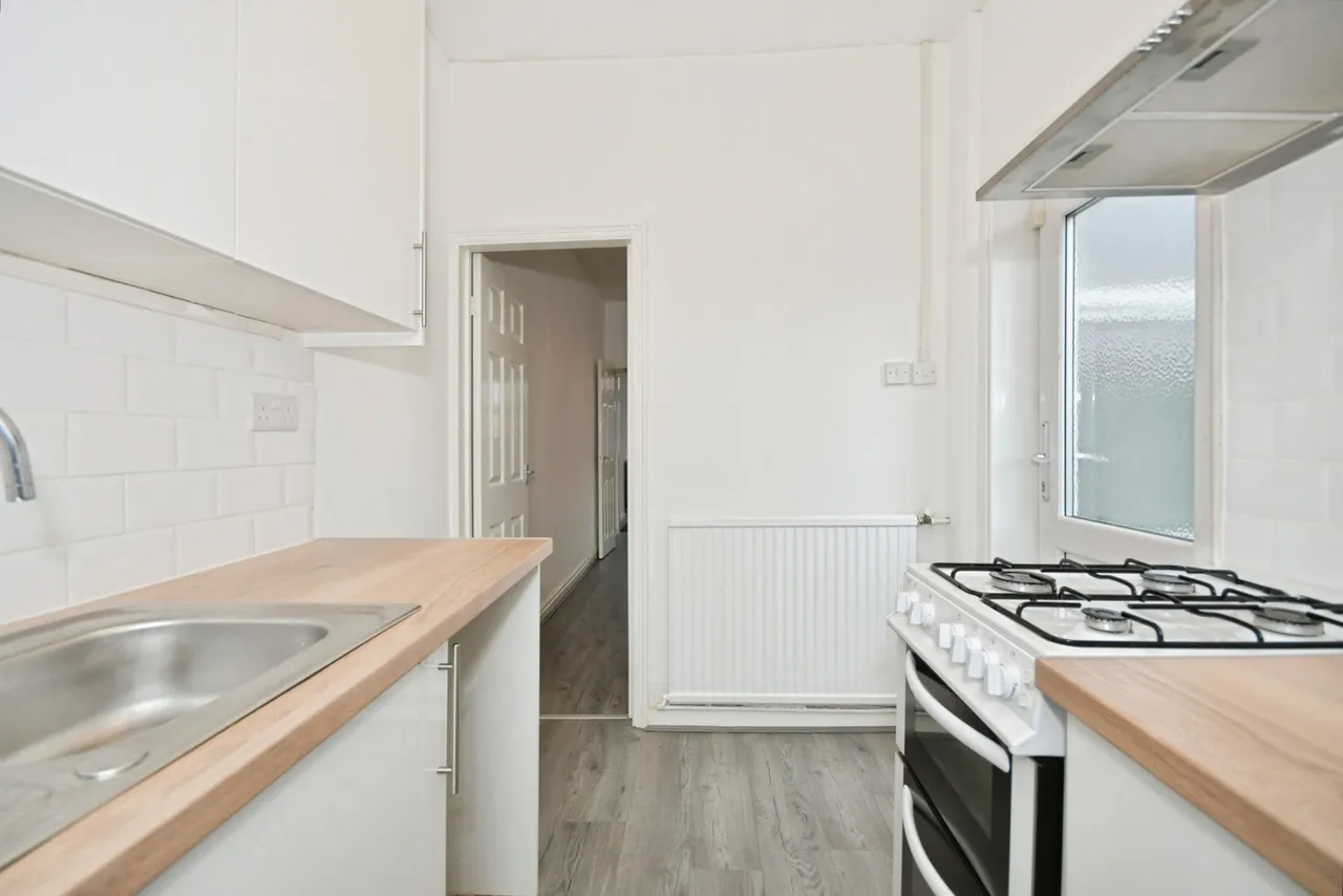 Knighton Street, North Wingfield, S42, photo 5