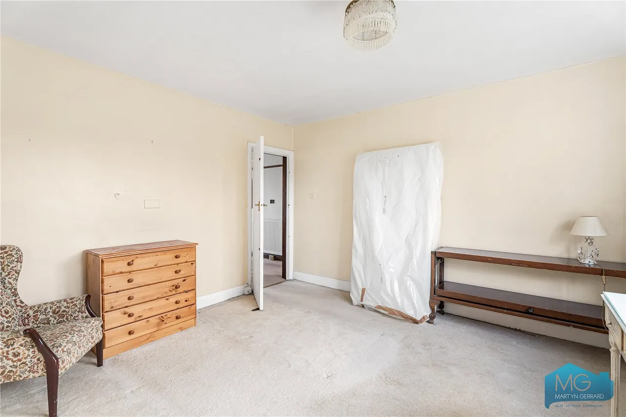 Manor Drive, London, N20, photo 14