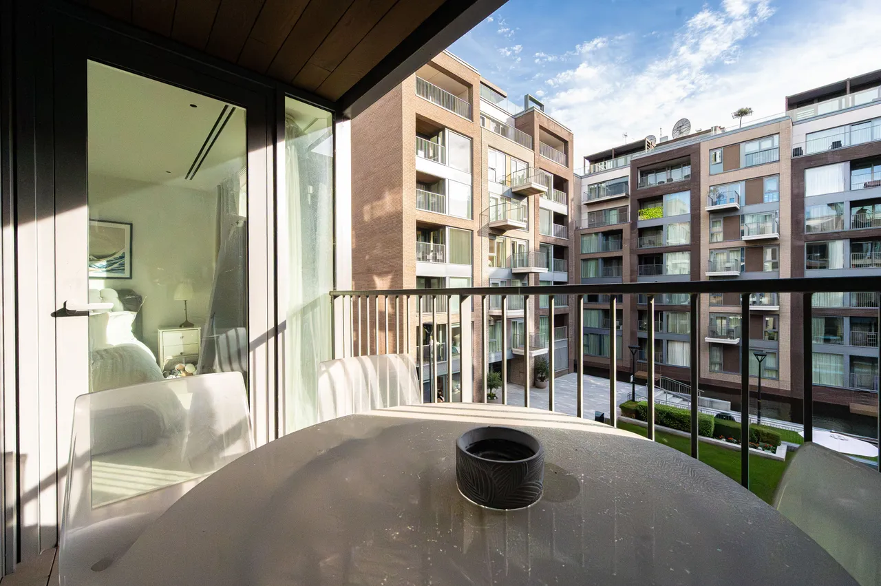Flat 111, Lockside House, 3 Thurstan Street, London, photo 8