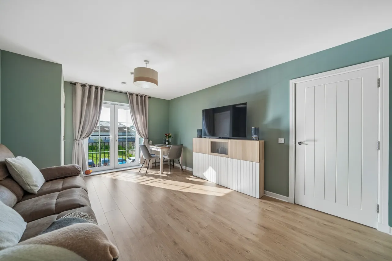Thornliebank Road, Thornliebank, G46, photo 5