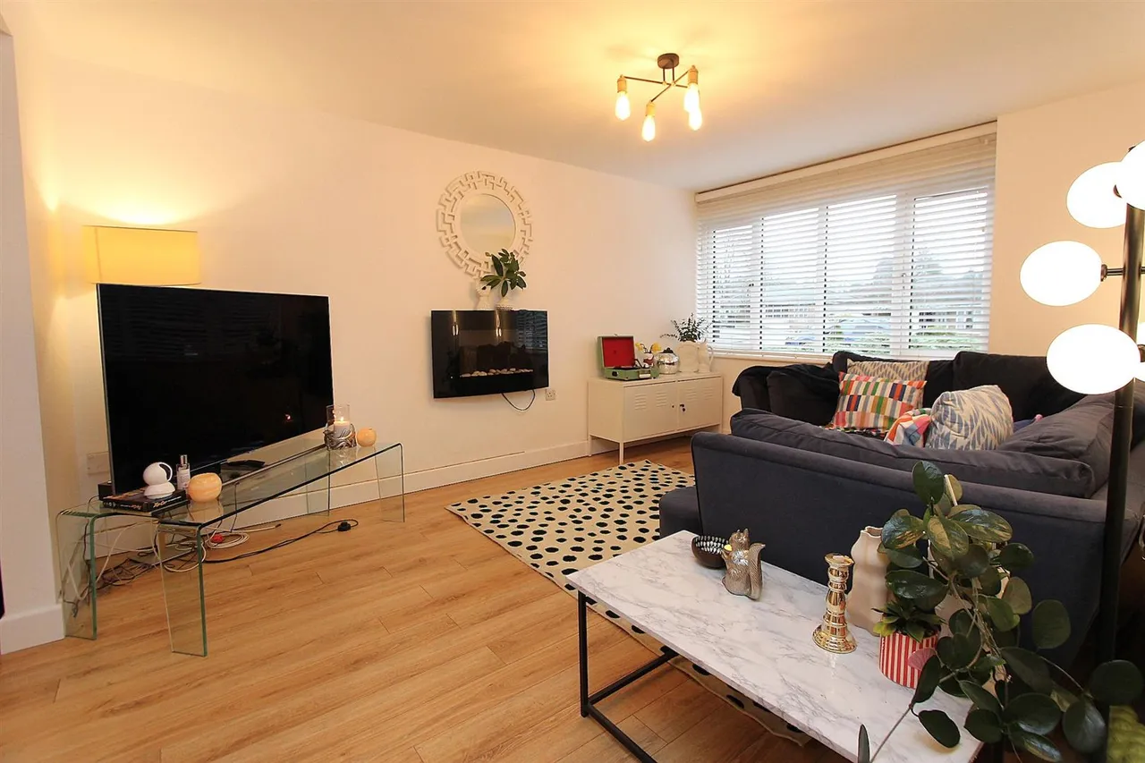 Brockmoor Close, Pedmore, Stourbridge, photo 4