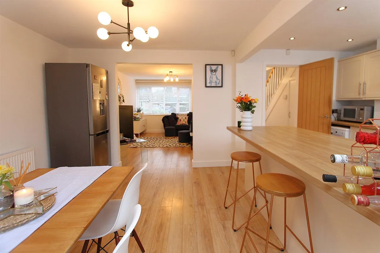 Brockmoor Close, Pedmore, Stourbridge, photo 6