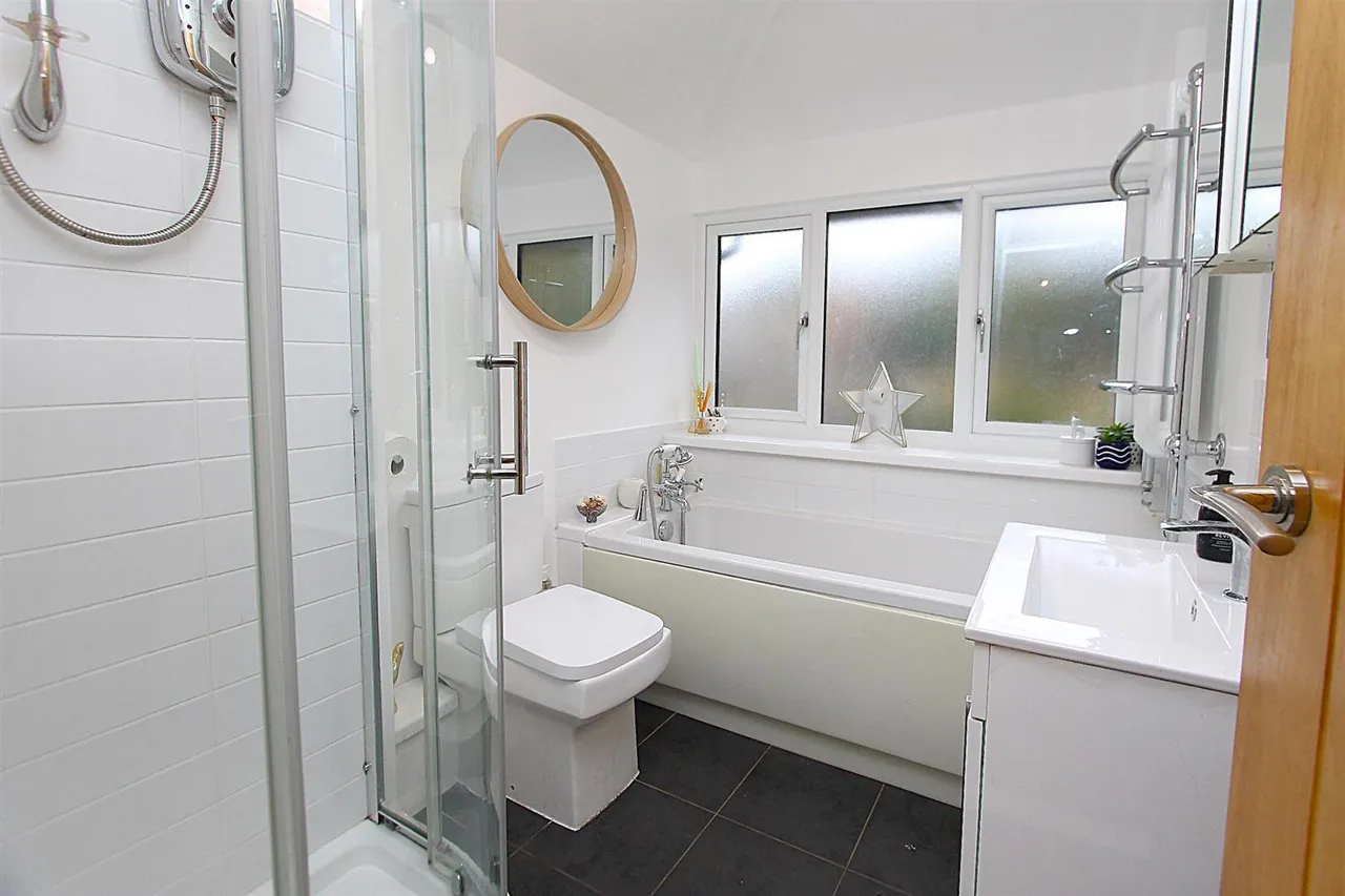 Brockmoor Close, Pedmore, Stourbridge, photo 23