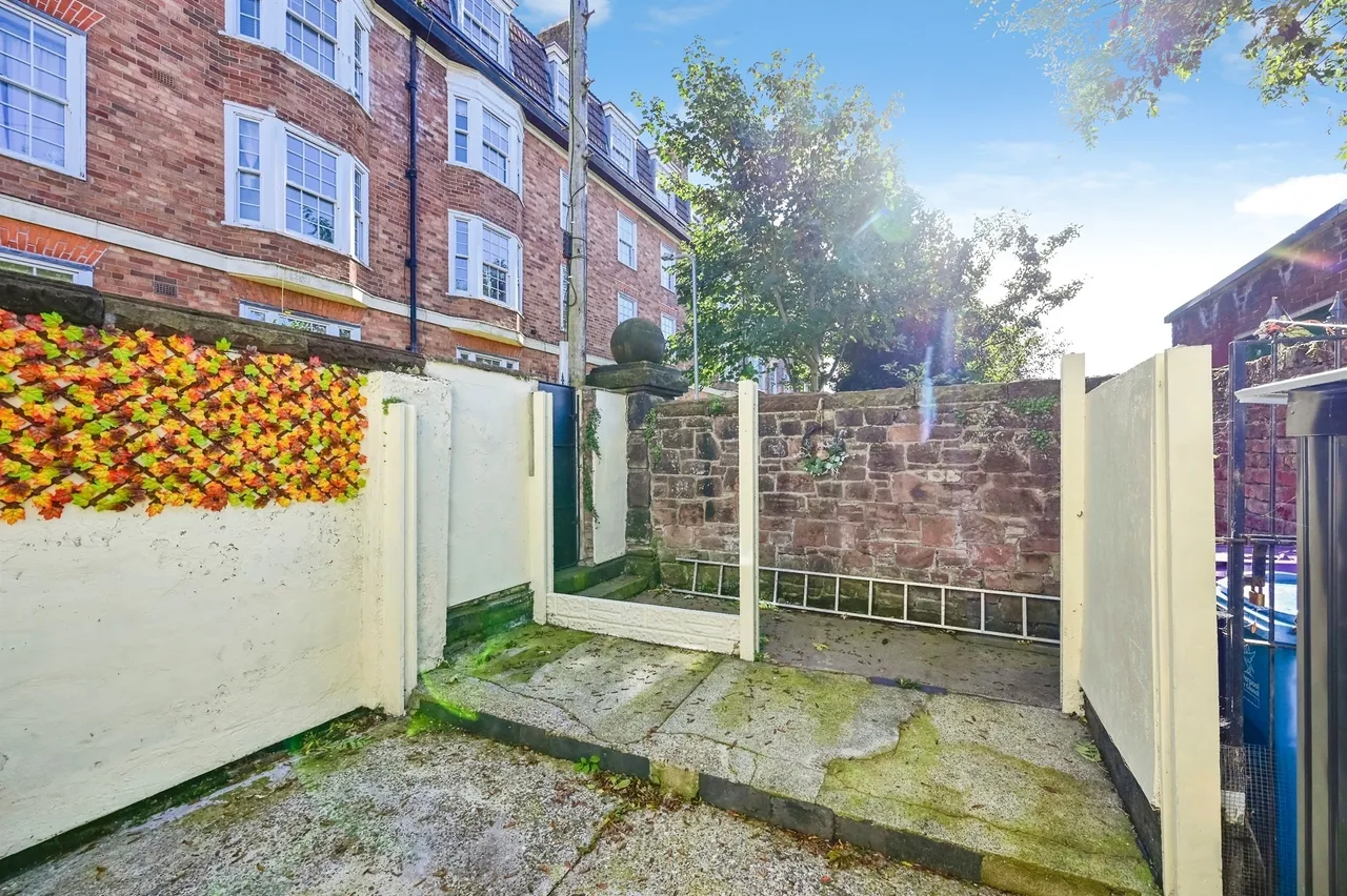 High Street, Wavertree, L15, photo 13