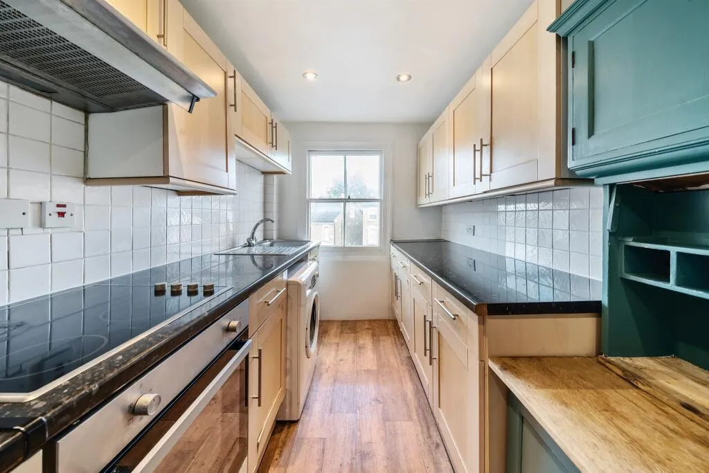 1 bed flat to rent — Durand Gardens, London