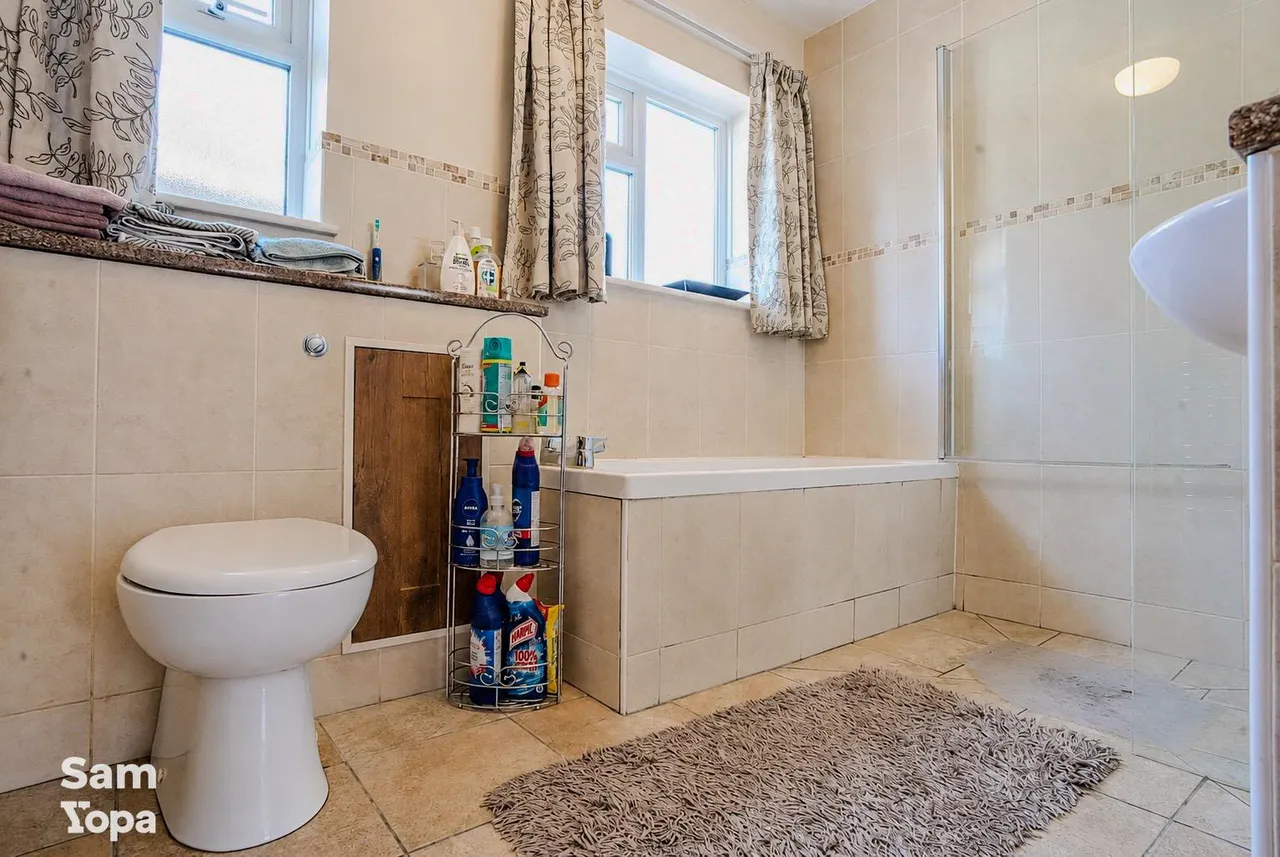 Bromley Road, Colchester, CO7, photo 19