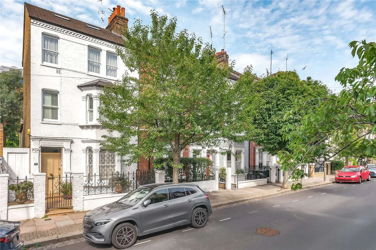 5 bed house for sale — Anhalt Road, London, SW11 4NX