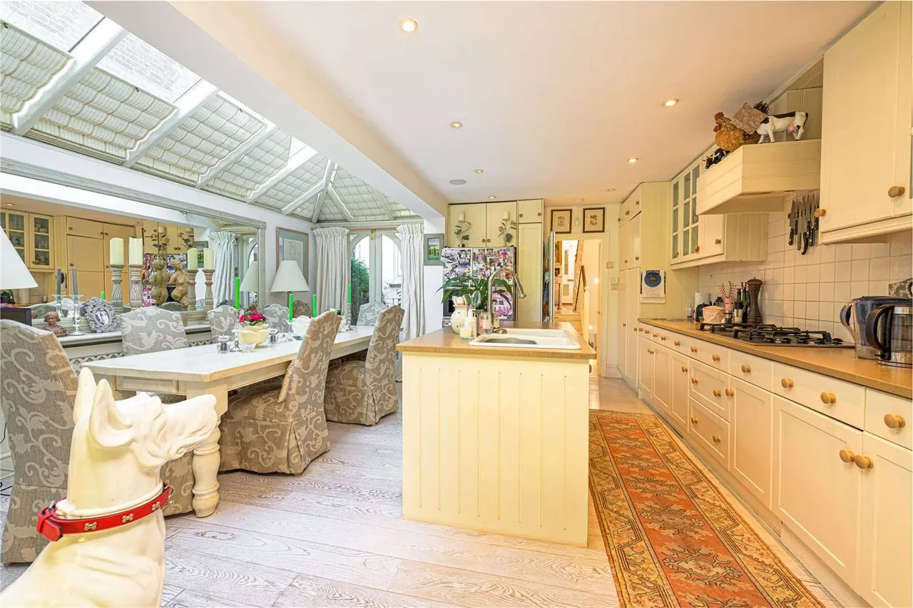 Anhalt Road, London, SW11 4NX, photo 4