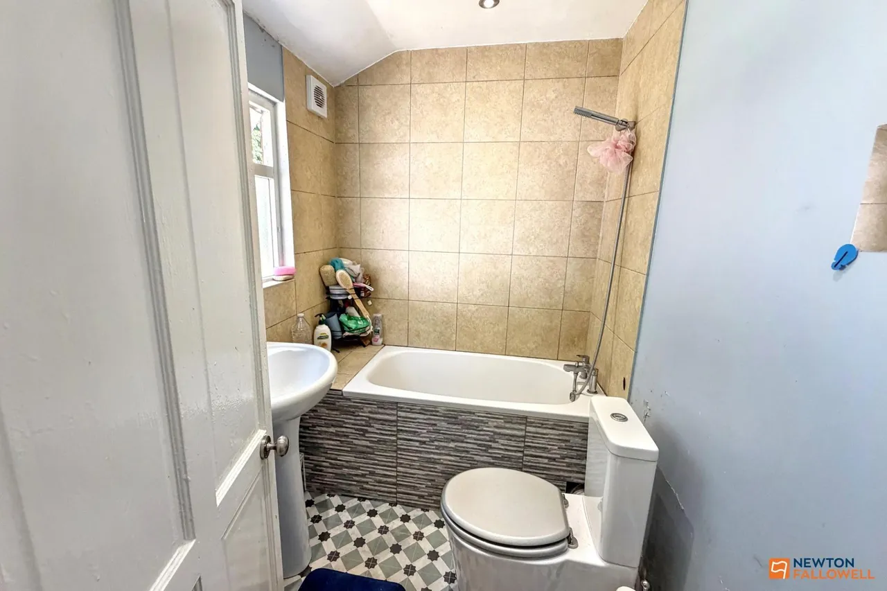 New Road, Woodston, PE2, photo 6