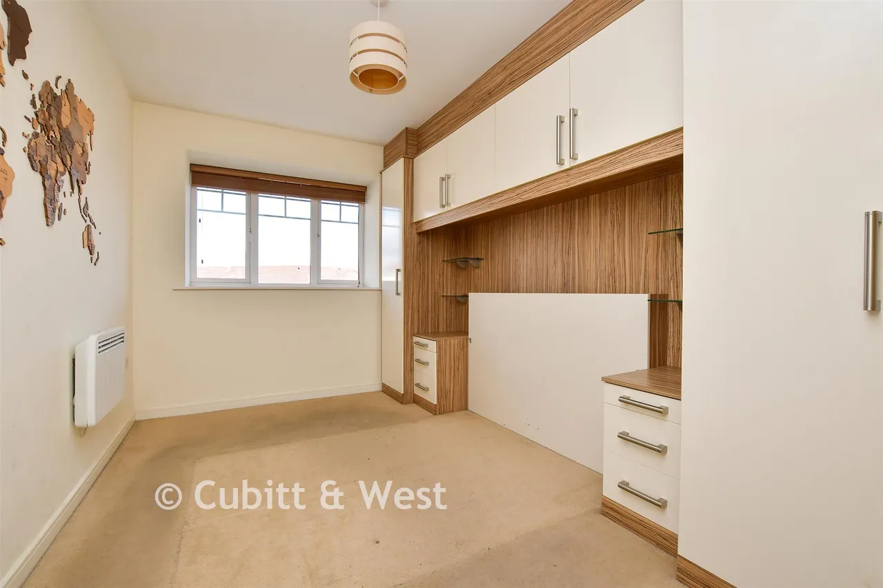 Schoolgate Drive, Morden, SM4, photo 6