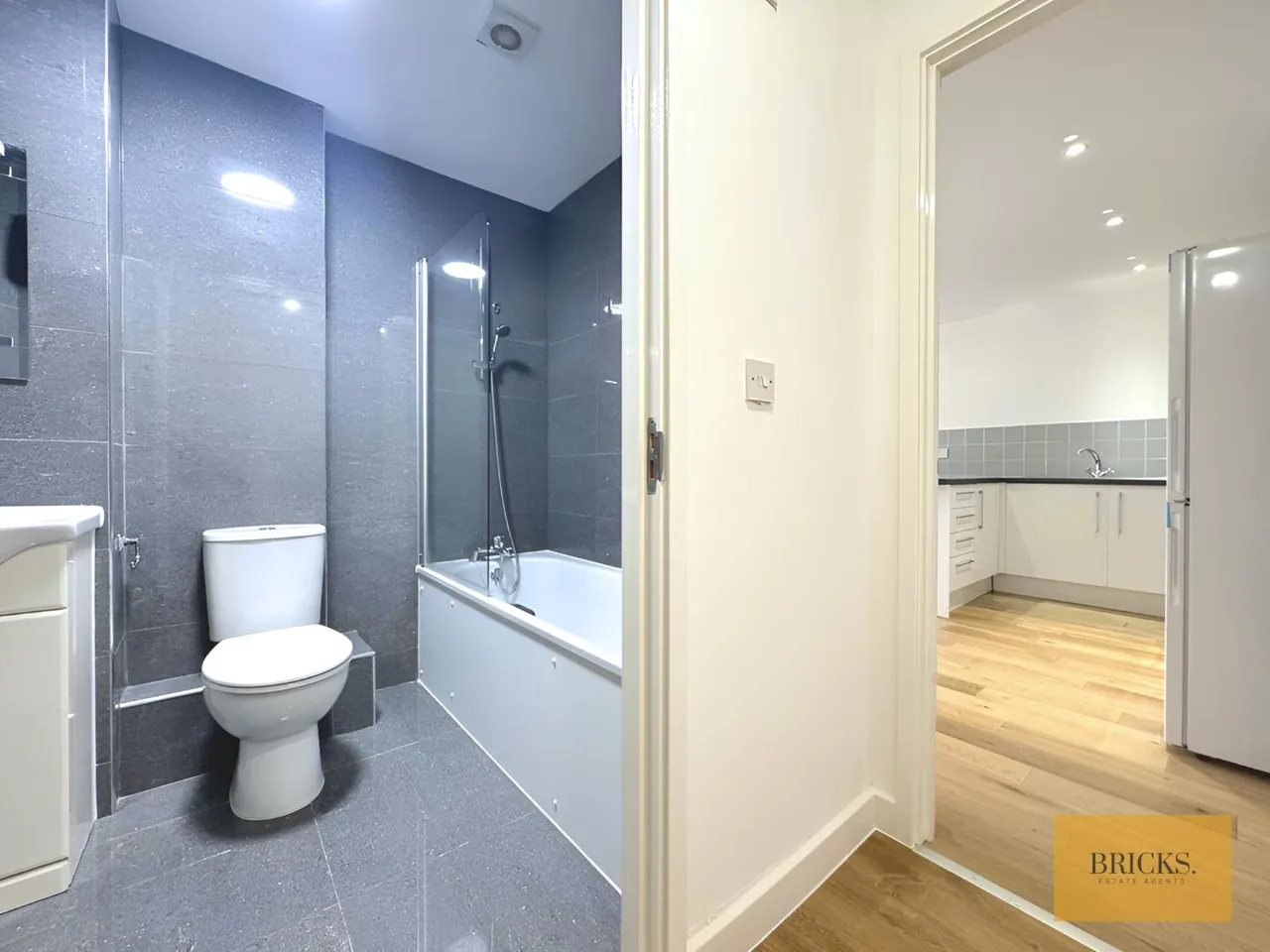 Rothesay Road, Luton, LU1 1QZ, photo 4
