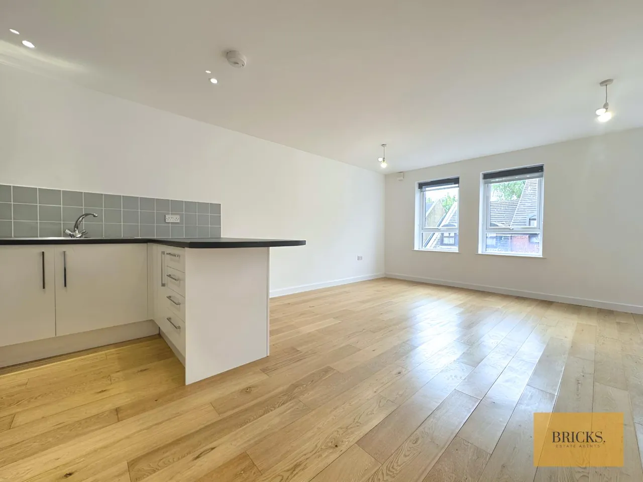 Rothesay Road, Luton, LU1 1QZ, photo 6