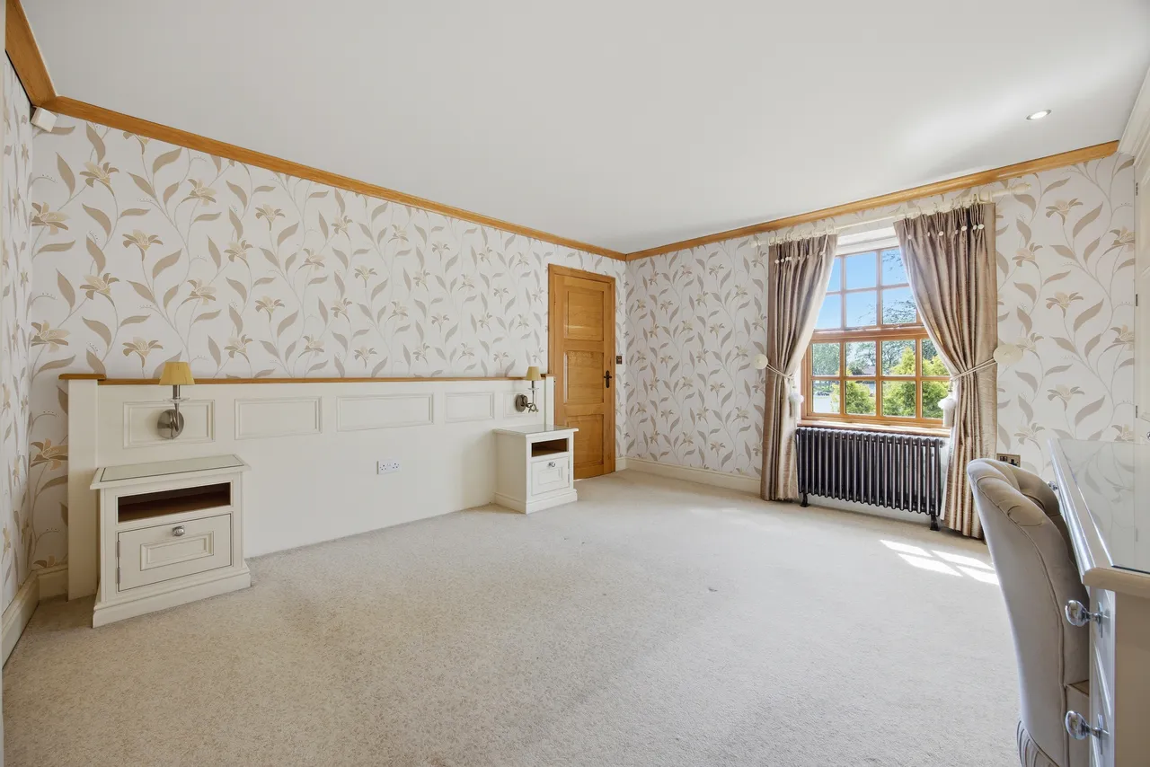 Nicol Road, Ashton in Makerfield, photo 17