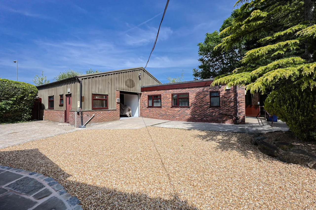 Nicol Road, Ashton in Makerfield, photo 40