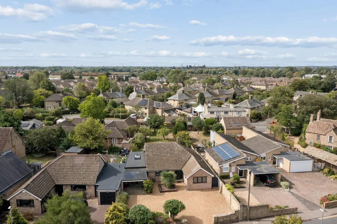 4 bed house for sale, Eynesbury, St Neots, PE19