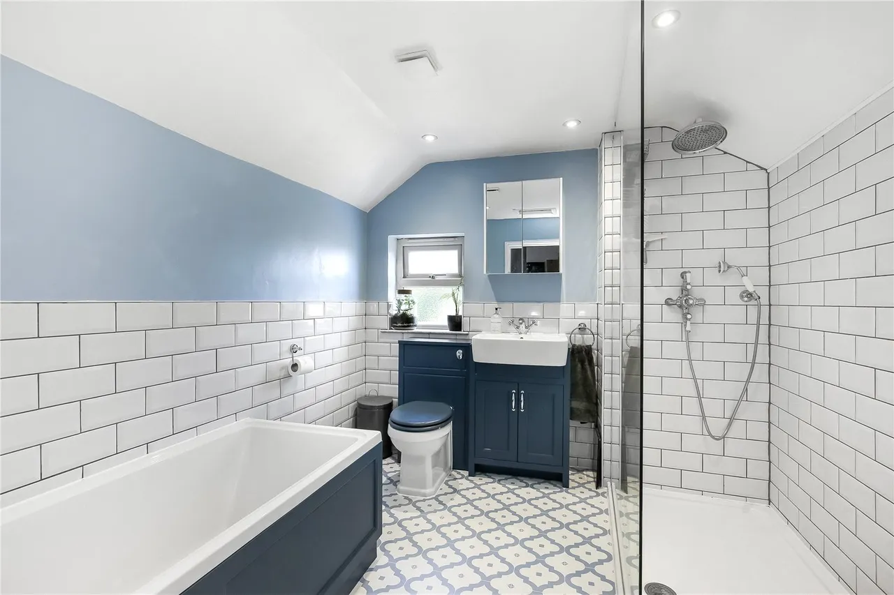 Highfield Road, Salisbury, Wiltshire, SP2 7LZ, photo 9
