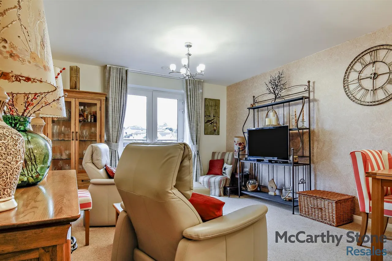 Lon Pant Y Cudyn, Benllech, LL74, photo 10